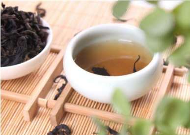 杜仲茶的功效